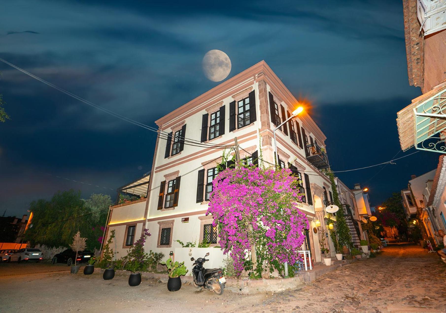 Siyah Lale Cunda 1841 (Adults Only) Hotel Ayvalı Exterior foto