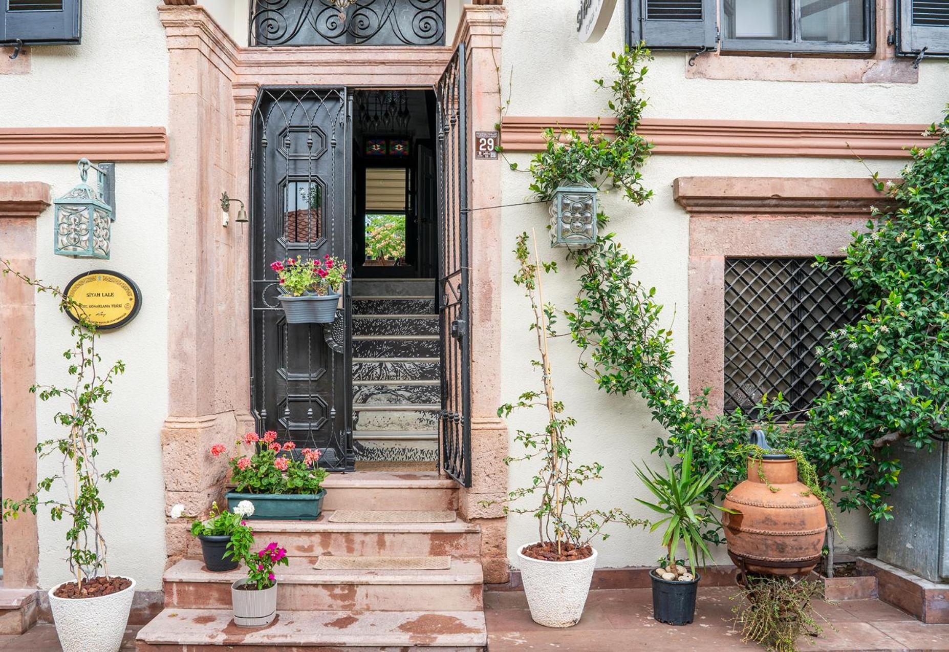 Siyah Lale Cunda 1841 (Adults Only) Hotel Ayvalı Exterior foto