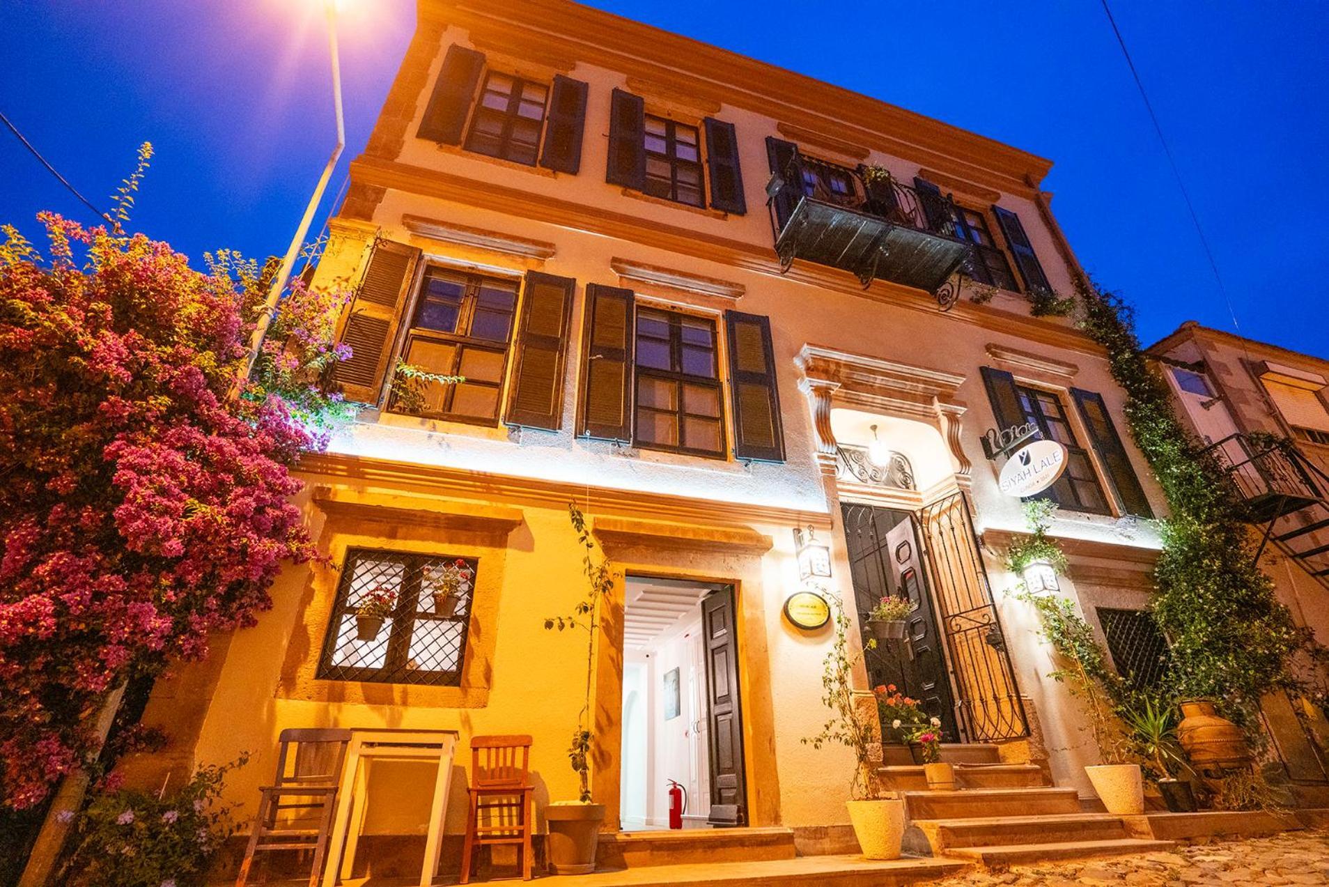 Siyah Lale Cunda 1841 (Adults Only) Hotel Ayvalı Exterior foto
