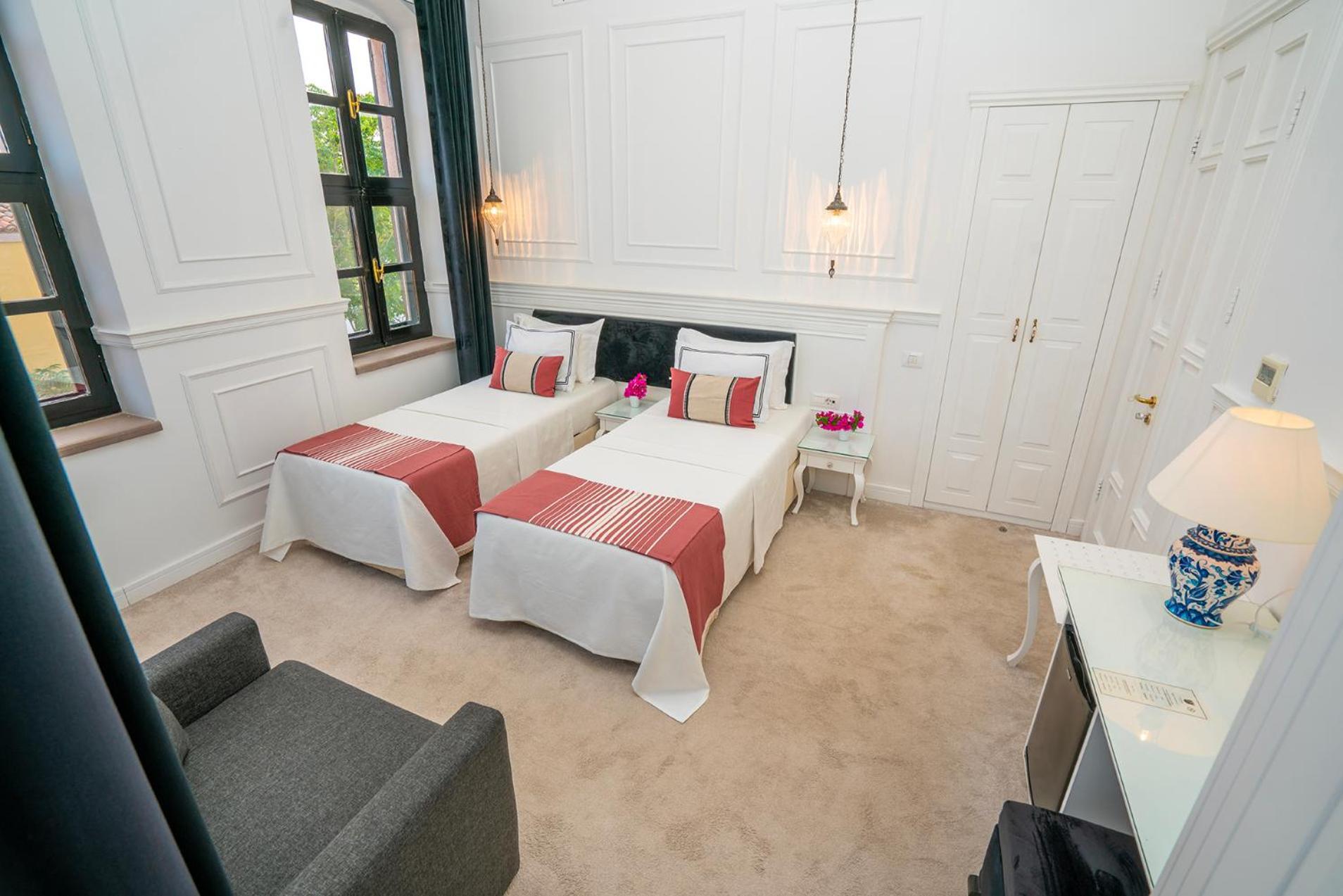 Siyah Lale Cunda 1841 (Adults Only) Hotel Ayvalı Exterior foto