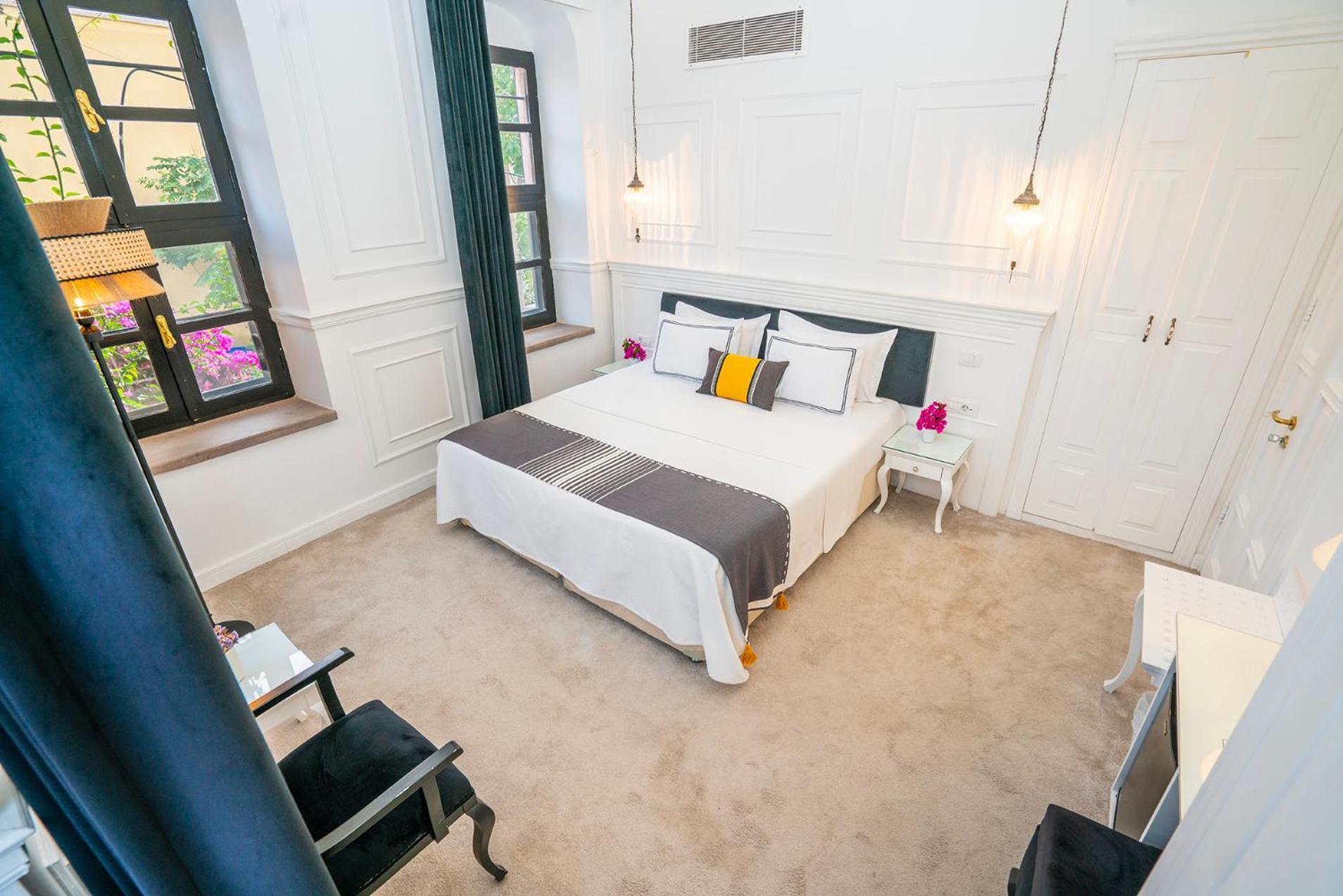 Siyah Lale Cunda 1841 (Adults Only) Hotel Ayvalı Exterior foto