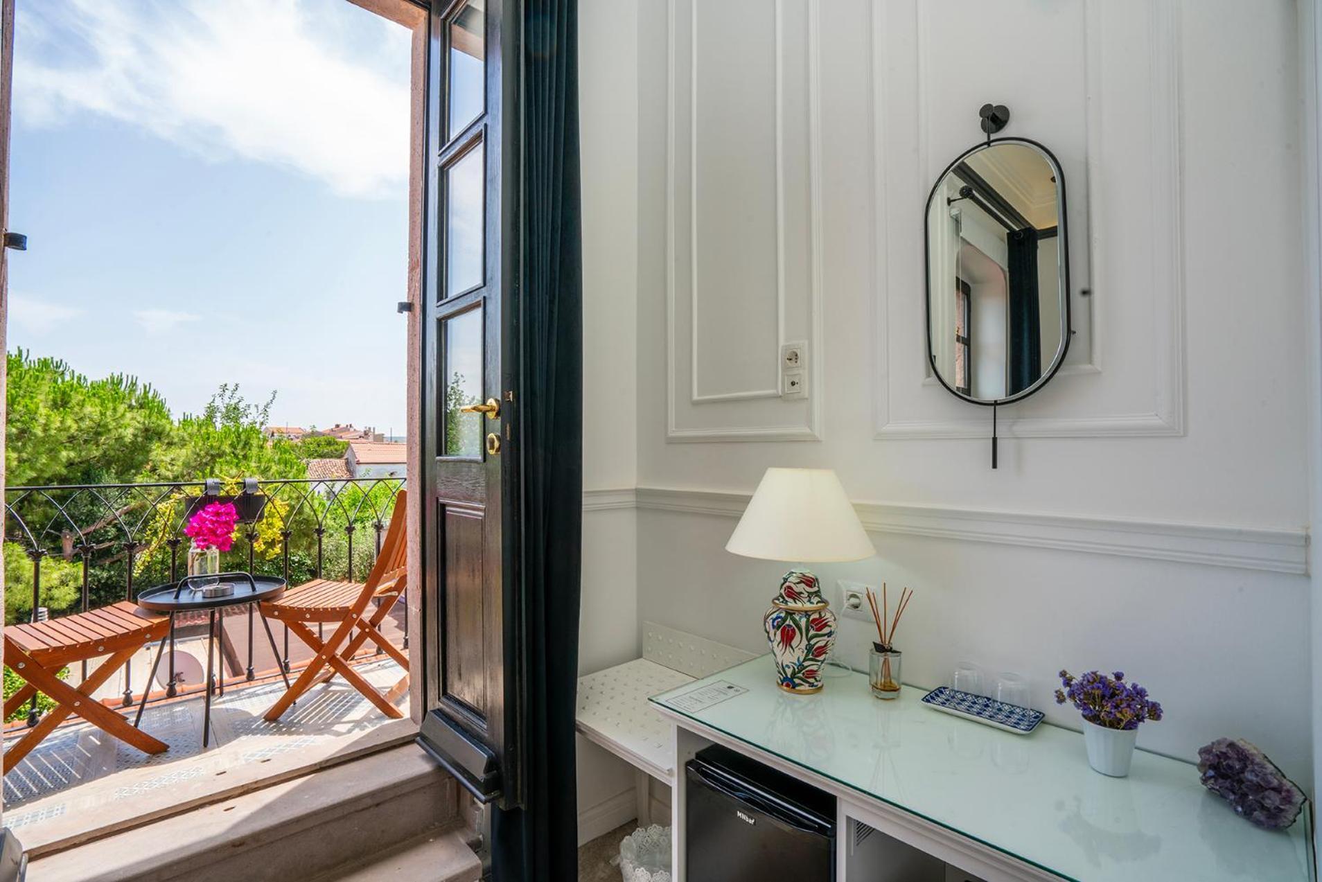 Siyah Lale Cunda 1841 (Adults Only) Hotel Ayvalı Exterior foto